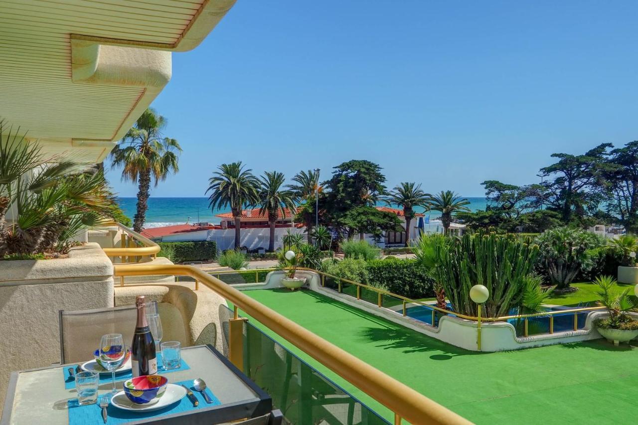 Mediterraneo Seaview Apartment By Hello Homes סיטגס מראה חיצוני תמונה